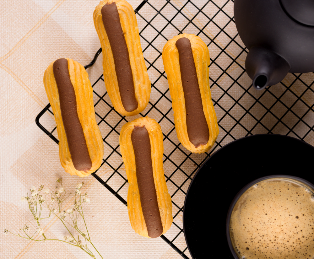 Chocolate Éclair