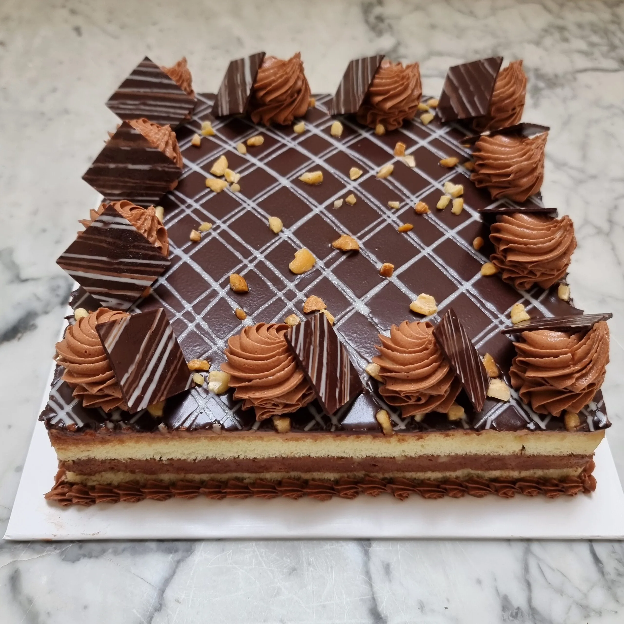 Nut & Fudge Gateau - Image 2