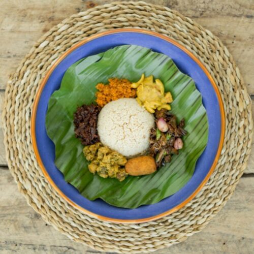 Vegetable Lamprais With Cashew