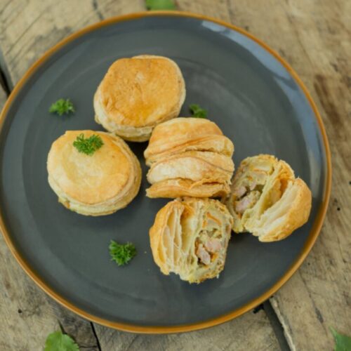 CHICKEN & MUSHROOM PIE