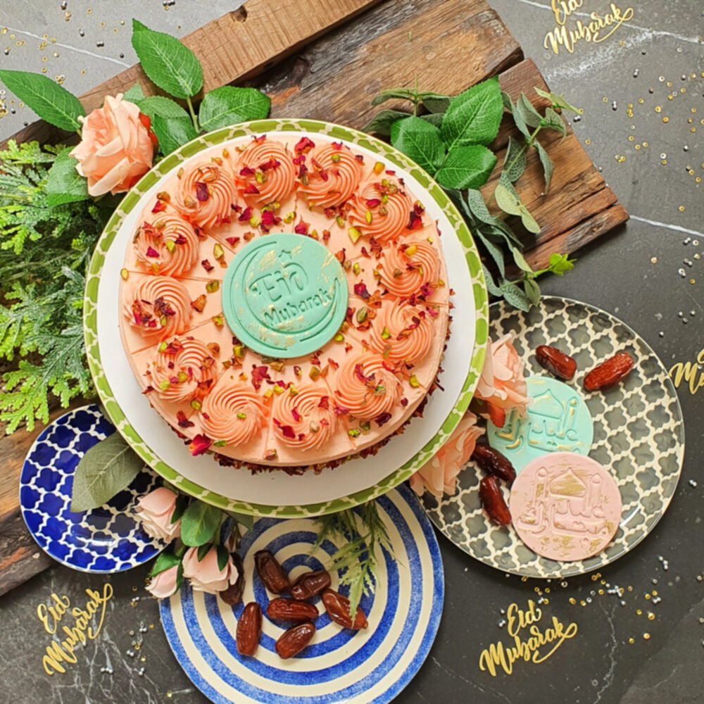 Ramadan Decorated Cardamom Cake - 1.5 kg