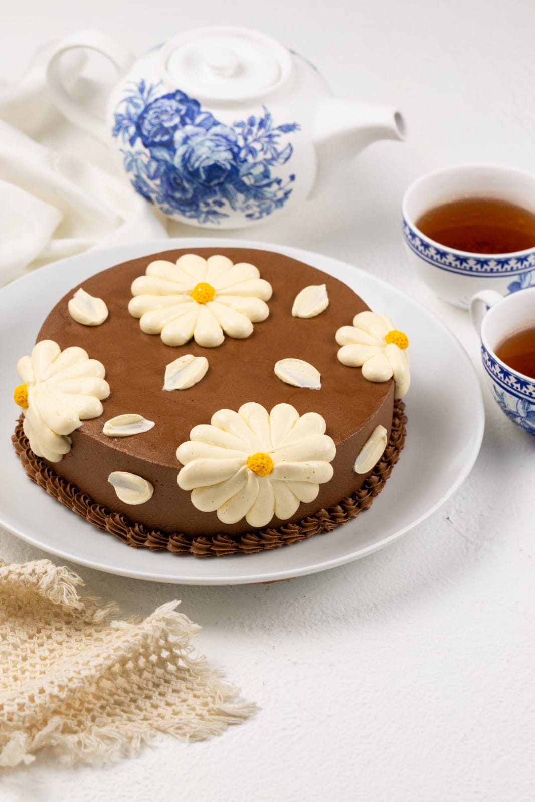 Design Cake - Chocolate (DC-C-016)