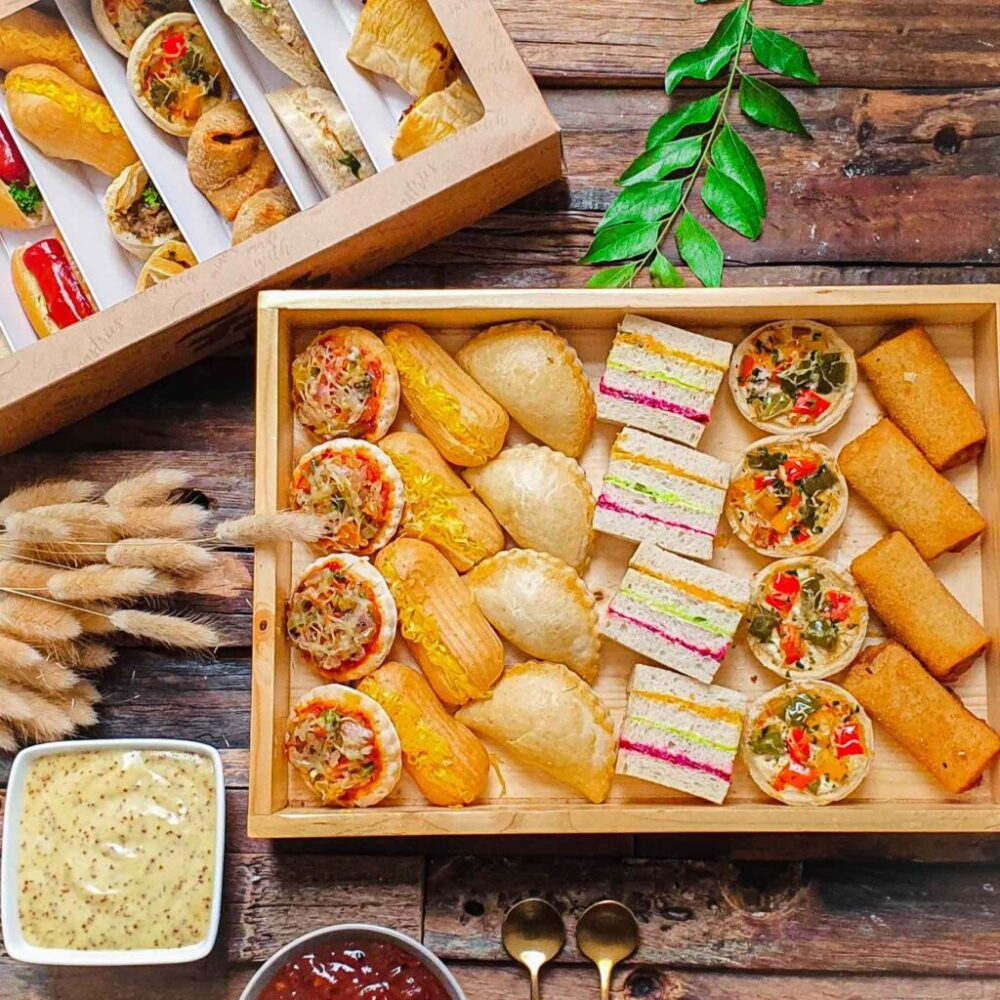 Cocktail Pastry Platter - Vegetarian 24 pcs