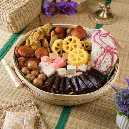 Kavili & Sweet Hamper - Large