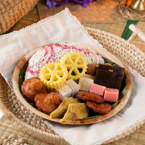 Kavili & Sweet Hamper - Small